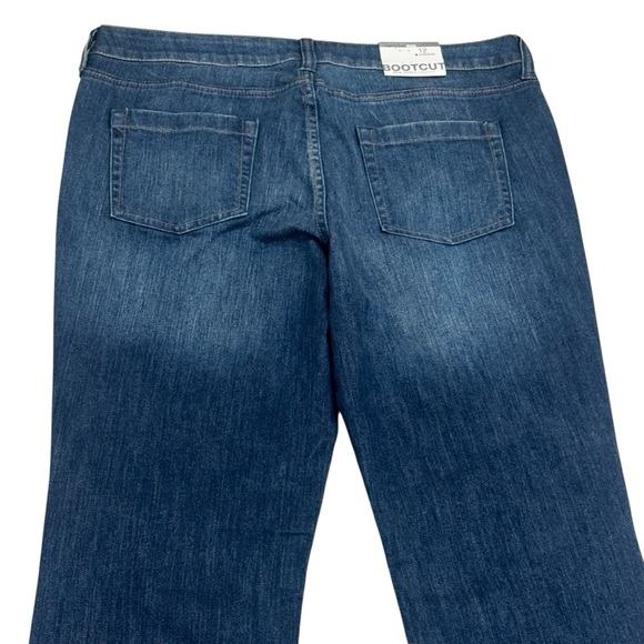 NEW New York & Company Curvy Low Rise Bootcut Capsule Jeans Rodeo Size 12 - Picture 6 of 11